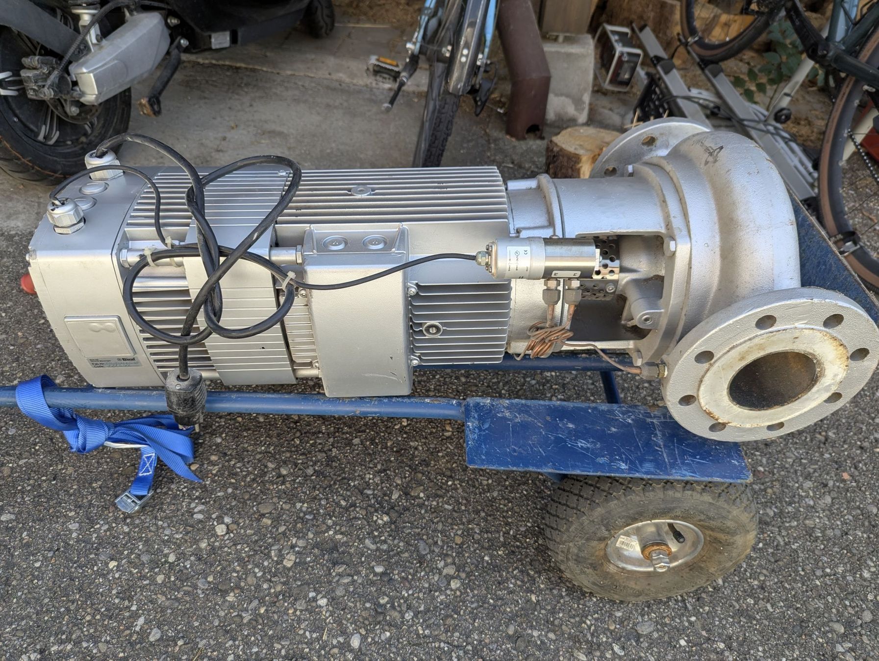 Pumpen & Teile: Grosse Pumpe mit Motor – Gebraucht aus Leuzigen von Johannes7
