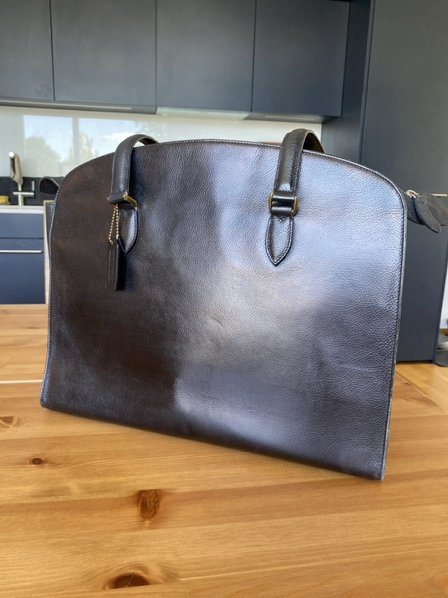Coach Taschen für Damen: Large Coach shoulder bag – Gebraucht aus Dietikon von amy_fh6v