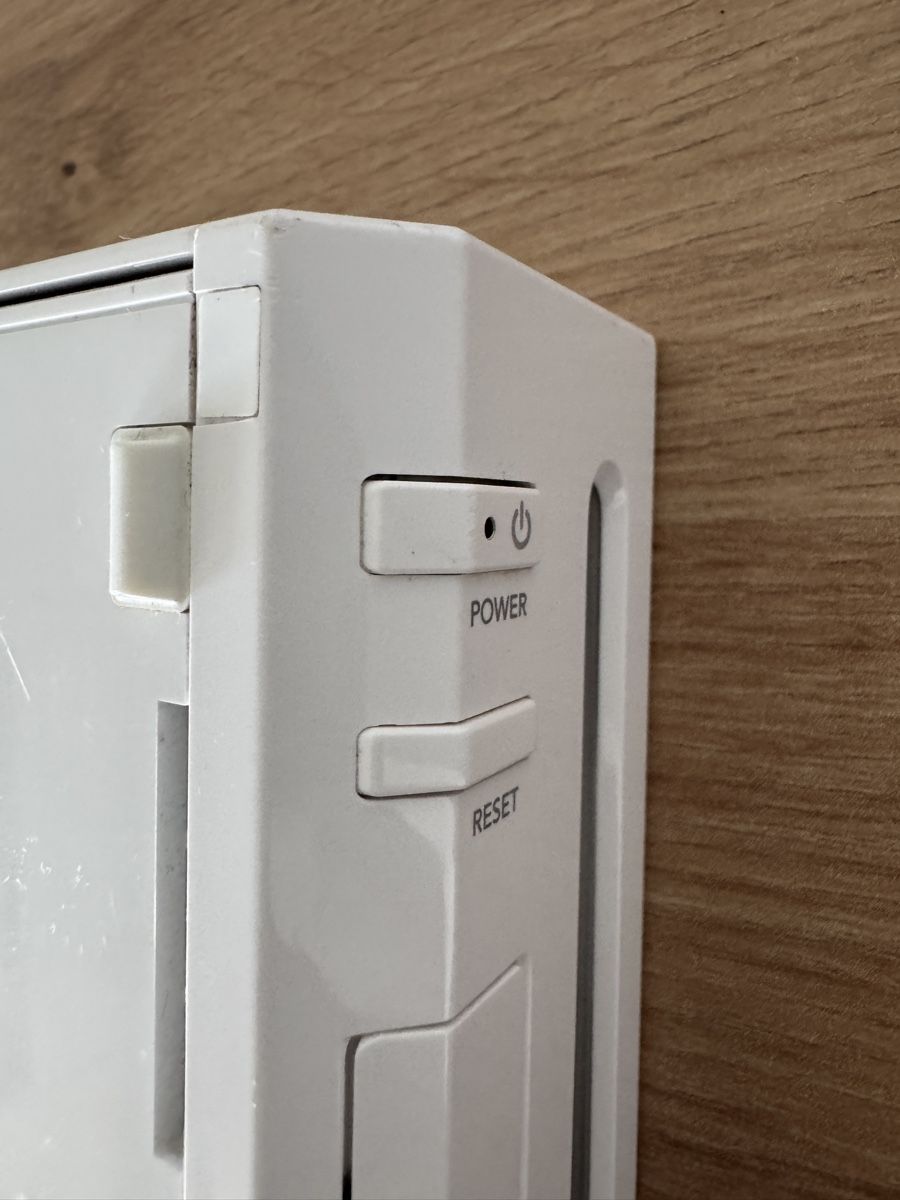Nintendo Konsolen: Nintendo Wii Konsole mit Zubehör - ohne Joystick – Gebraucht aus Biberist von etesummer 6