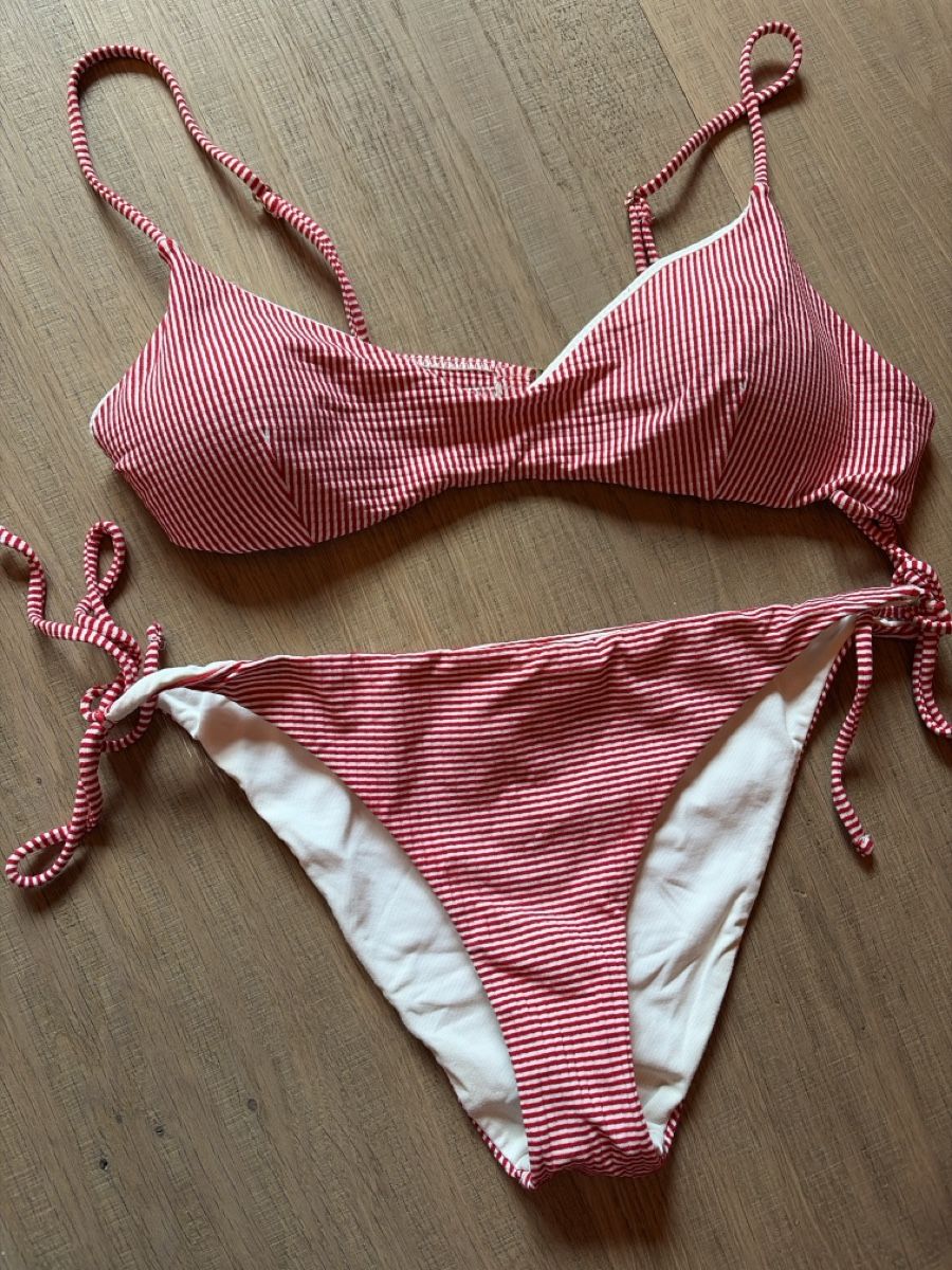 Costumi da bagno & Bikini: Bikini Saint Barth rot-weiss gestreift Grösse M – Usato da Saanenmöser venduto da ballerinas