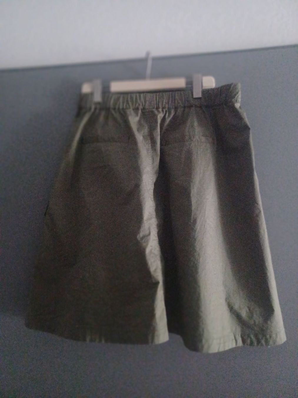 Marc O'Polo Gonne: Jupe cargo kaki taille  42 bon état – Usato da Sion venduto da linda0106 1
