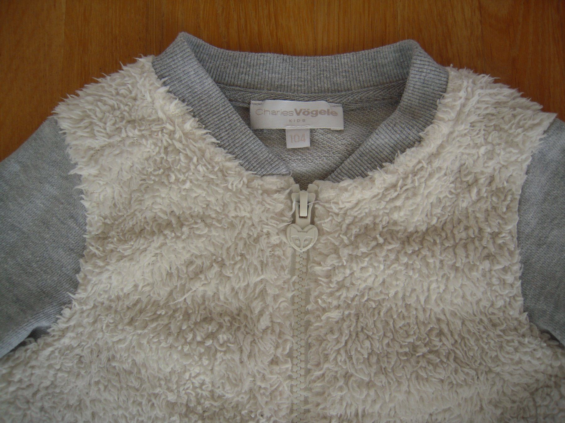 Maglioni & Felpe: Kuschliger Pullover / Sweatjacke Gr 104 – Nuovo (secondo la descrizione) da Uzwil venduto da visions77 1