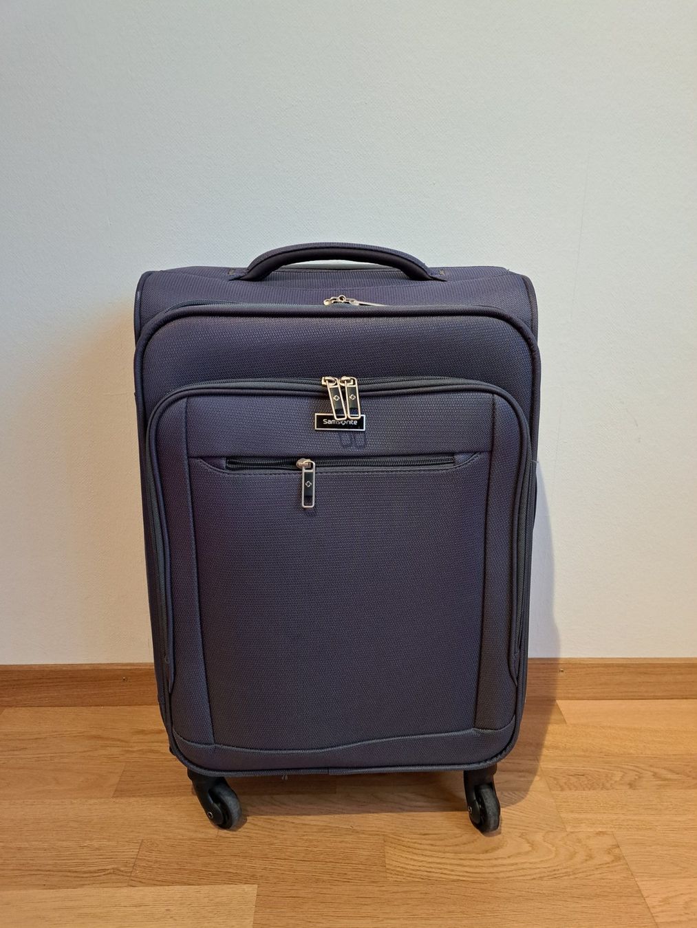 Samsonite Valises de voyage: Koffer Samsonite Carry-On Luggage – D'occasion à Männedorf par ste_9lfs 1
