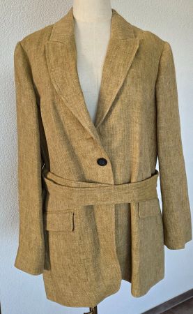 Sommer-Blazer im Leinenlook..
