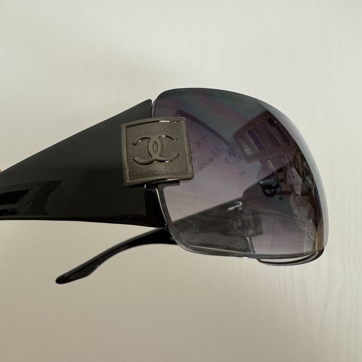 Chanel Occhiali & Lenti: Chanel Sonnenbrille – Usato da Zürich venduto da jon_8vgb