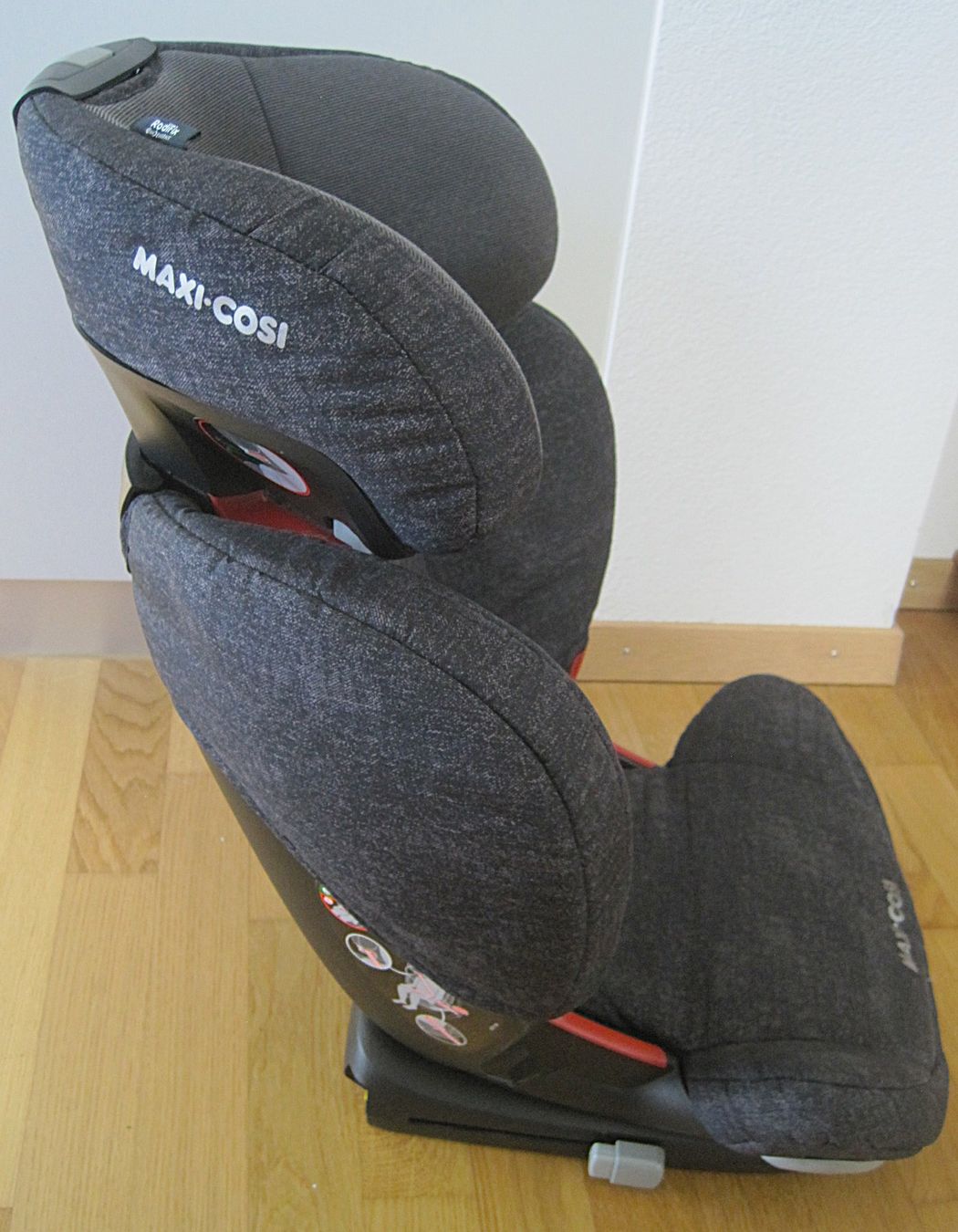 Maxi-Cosi Seggiolini per auto: Maxi-Cosi RodiFix Pro – Kinderautositz – Usato da Rickenbach Sulz venduto da Sodeli23 1