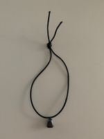 Kette mit Stein-Anhänger