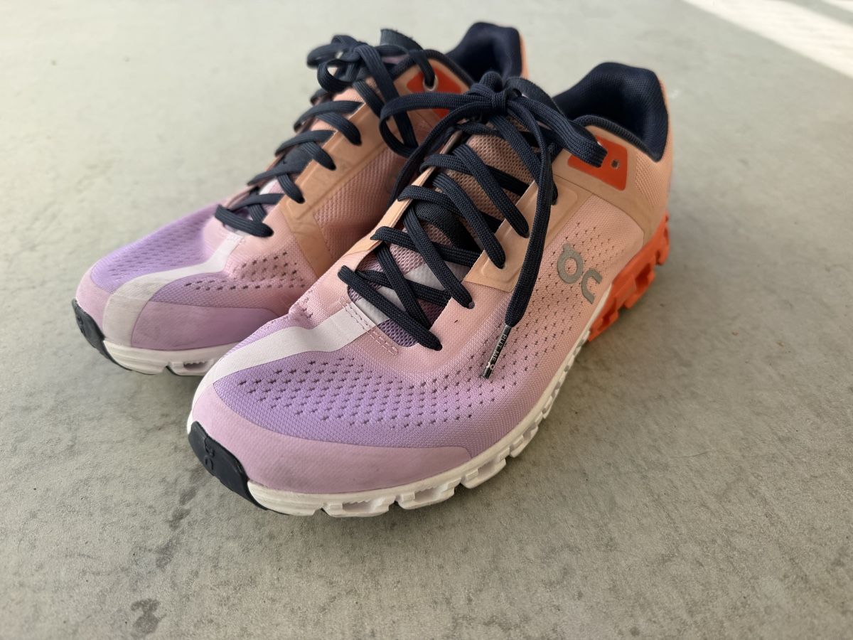 On Scarpe da uomo: On Running Laufschuhe Cloudflow 38 – Usato da Zürich venduto da pocahontaas_