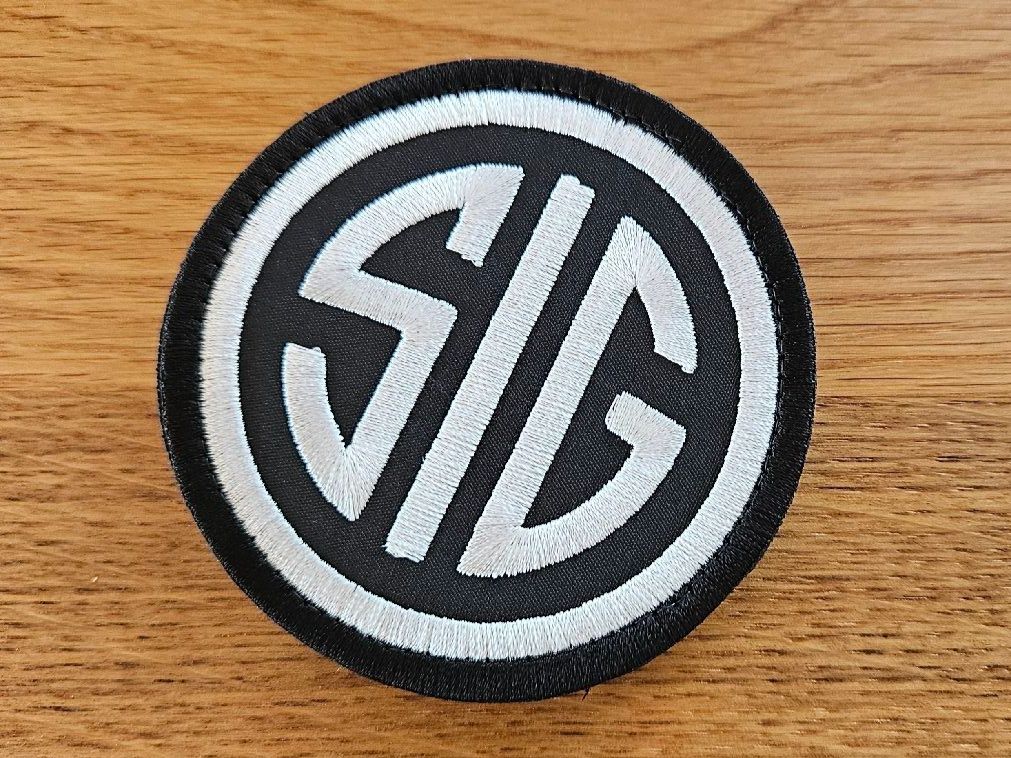 Sig Sauer Plaketten & Abzeichen: Aufnäher SIG Sauer Patch mit Klett neu – Neu (gemäss Beschreibung) aus Bern von Respirit 3