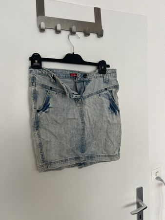 Jeansrock Minirock Sommerrock Gr. 36 hell top Zustand
