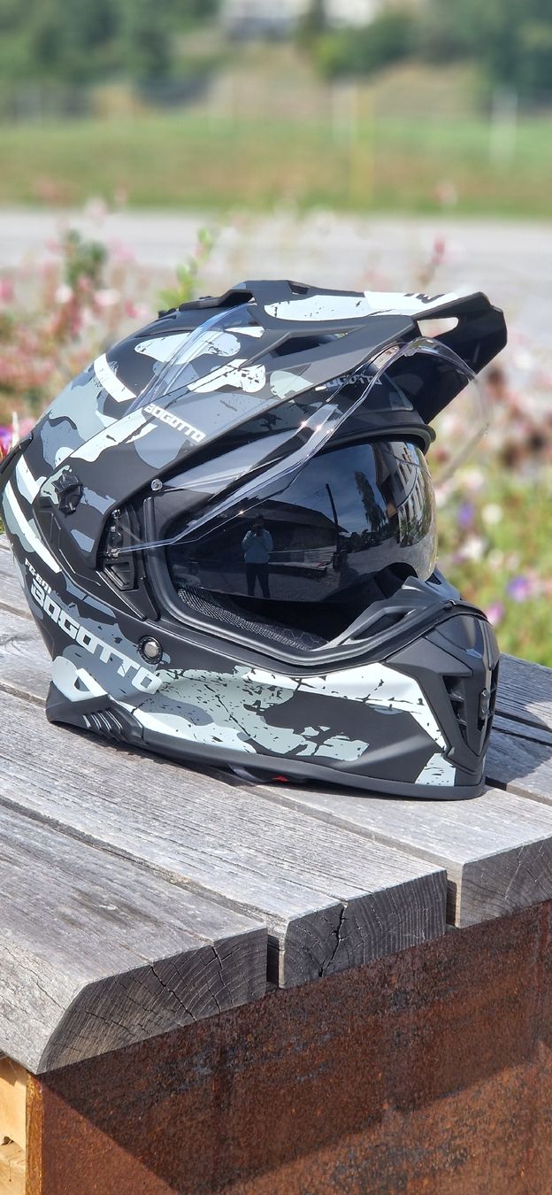 Helme & Visiere: Enduro Helm Neu – Neu und originalverpackt aus Ueberstorf von Maus06 1