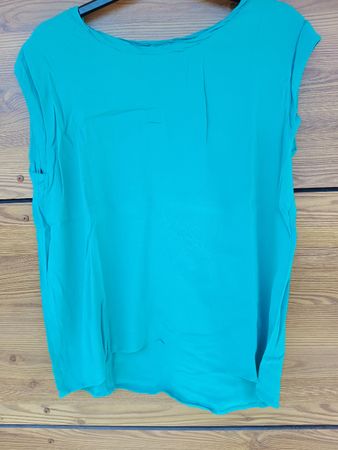 Haut manches courtes vert émeraude Mango, taille L