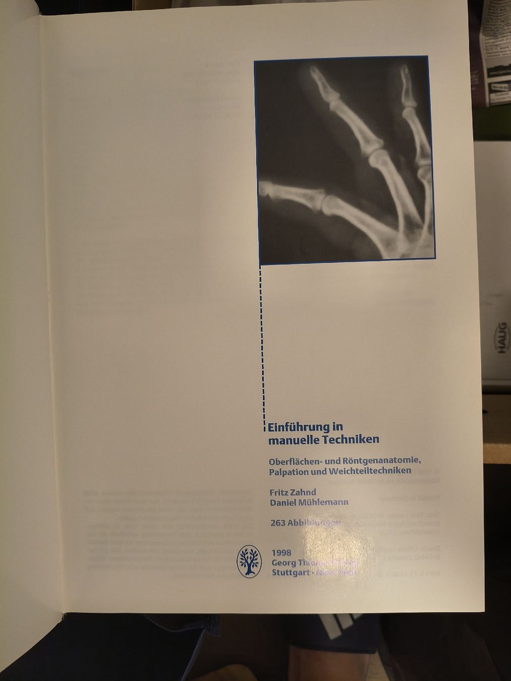 Libri: Manuelle Techniken Oberflächen Röntgenanatomie Buch - Osteo – Usato da Zürich venduto da TrainLine 2