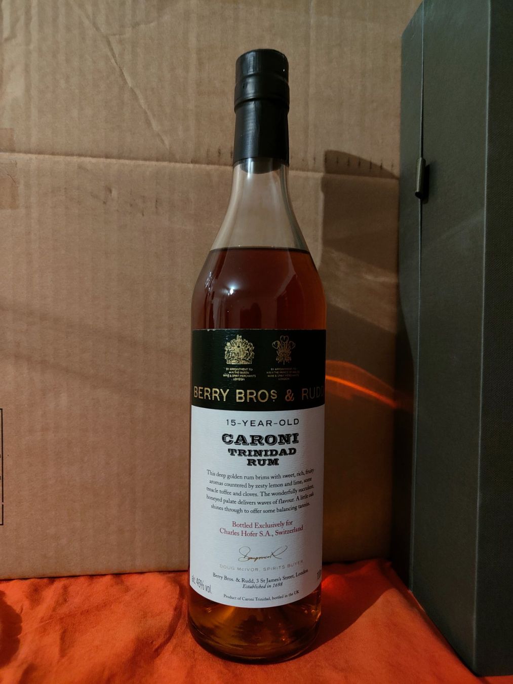 Caroni Spirituosen: Caroni 15YO 46% Berry Bros & Rudd – Neu (gemäss Beschreibung) aus Ste-Croix von com_k2zb
