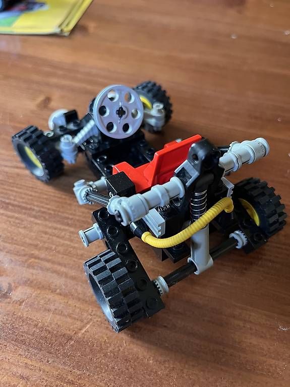 Kit di costruzioni: Lego Technic 8832 Roadster – Usato da Grenchen venduto da mammamia25 1