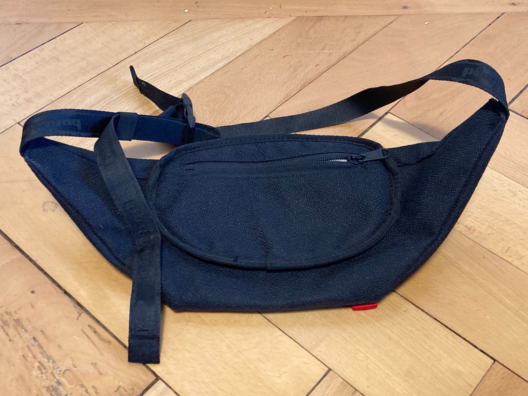 Sacs: Bauchtasche Sneaker frecher Ping Pong New – Neuf (Voir description) à Zürich par le_souk 1
