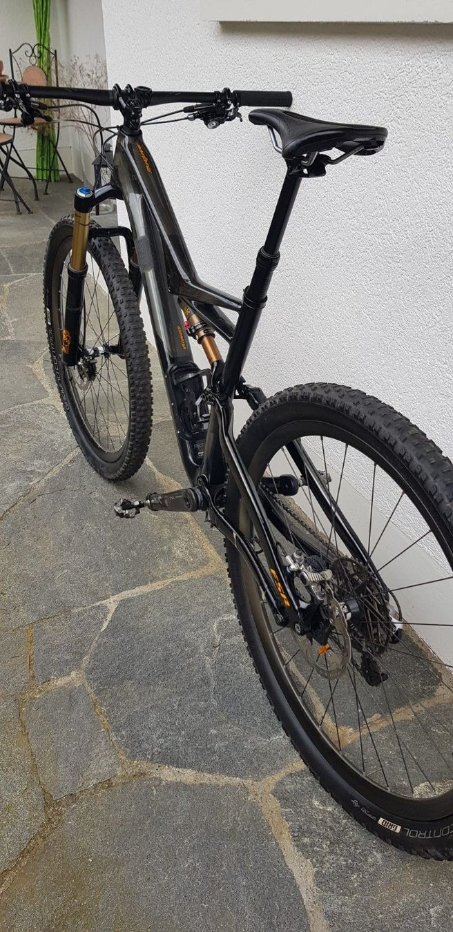 Specialized Biciclette: VTT Specialized S-Works Stumpjumper carbone taille M/L – Usato da Delémont venduto da for_b69p 3