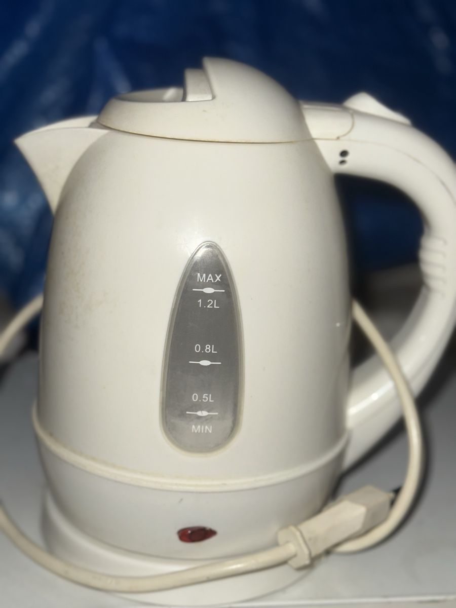 Wasserkocher: Wasserkocher – Gebraucht aus Moosseedorf von ram_c65w