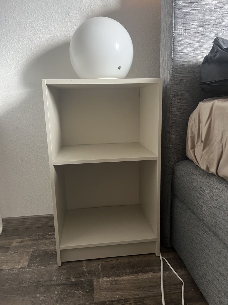 Comodini: IKEA Nachttisch – Nuovo (secondo la descrizione) da Winterthur venduto da amelymay