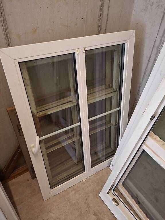 Finestre: Kunststofffenster – Usato da Montlingen venduto da spider811