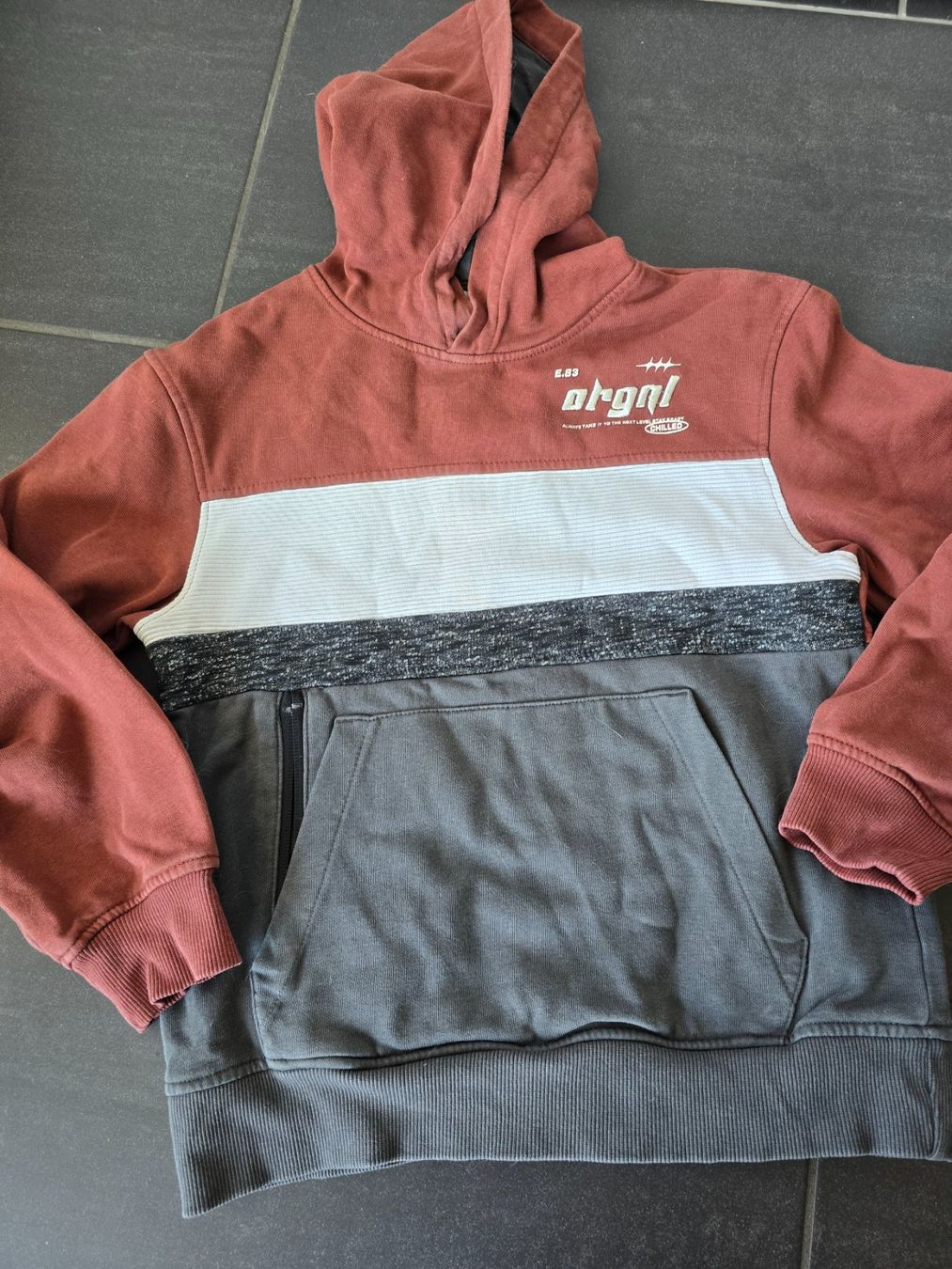 C&A Maglioni & Felpe: Kapuzenpullover C&A Grösse 134 – Usato da Unterentfelden venduto da Panda-87