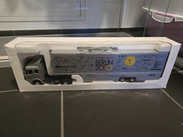 LBS Rennteam Lastwagen Mercedes AMG Berlin 2000 Olympia 1/43
