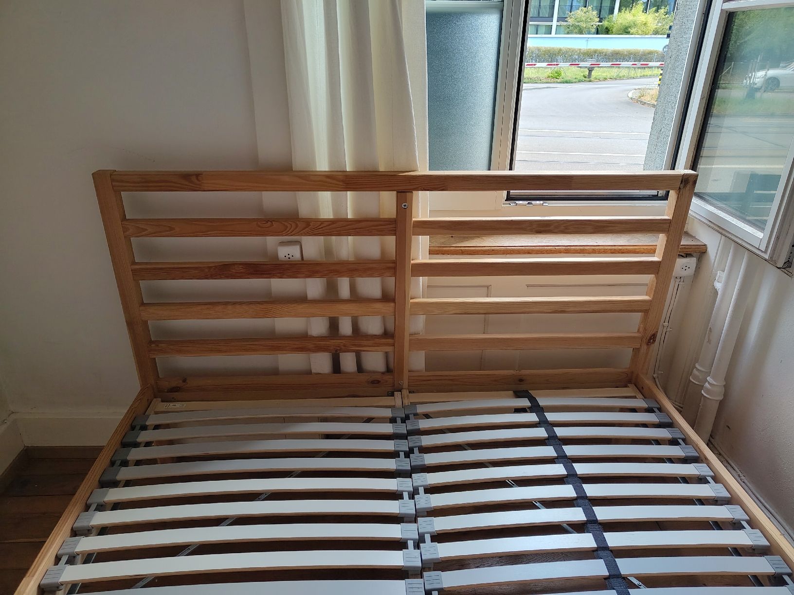 Betten: 140cm x 200cm Bett  – Neu (gemäss Beschreibung) aus Zürich von Bernbidder 4