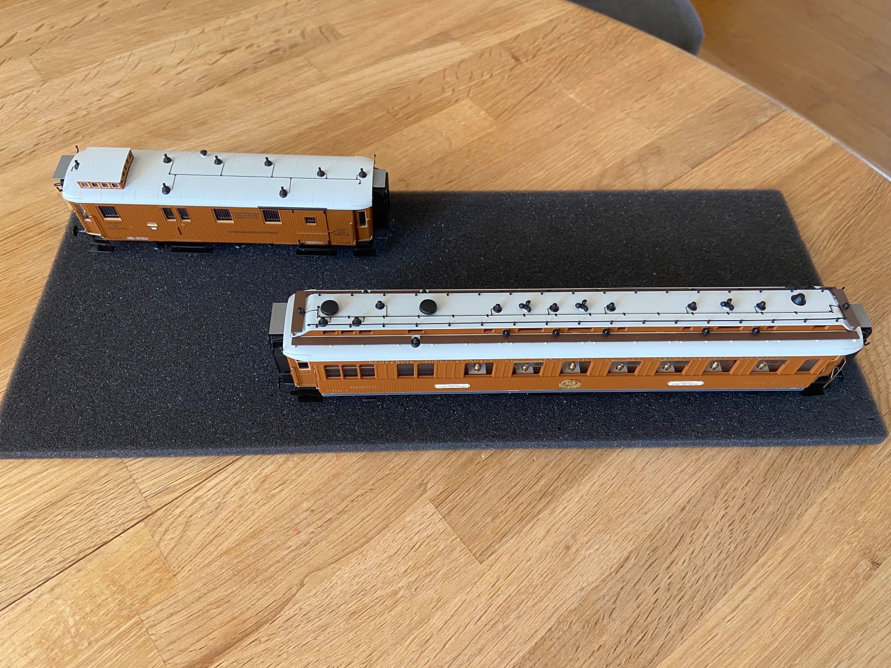 Hobbytrain Modellini di ferrovie: CIWL Hobbytrain H44011 2er Set – Usato da Basel venduto da Relaphe 5