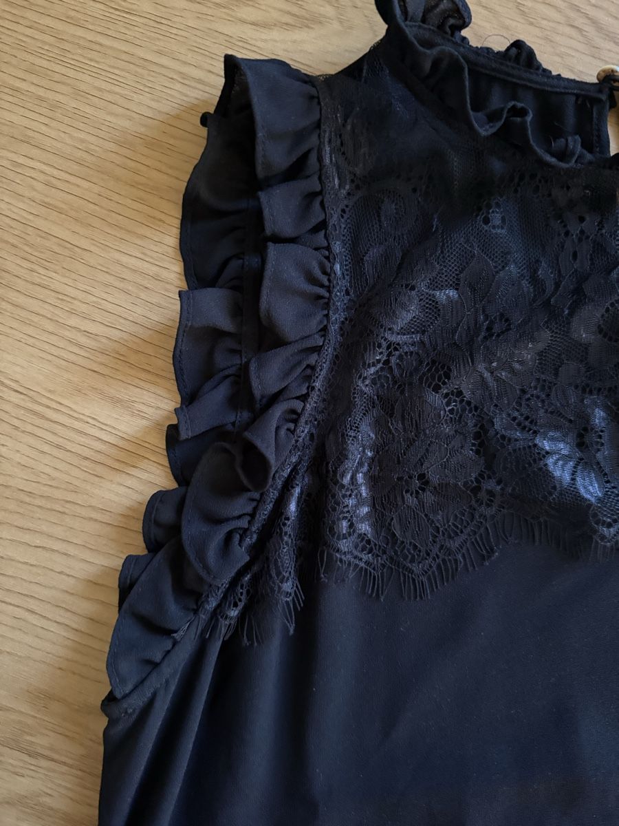 Zara Tops: Top mit Spitzen von Zara – Gebraucht aus Wettingen von Clodle81 4