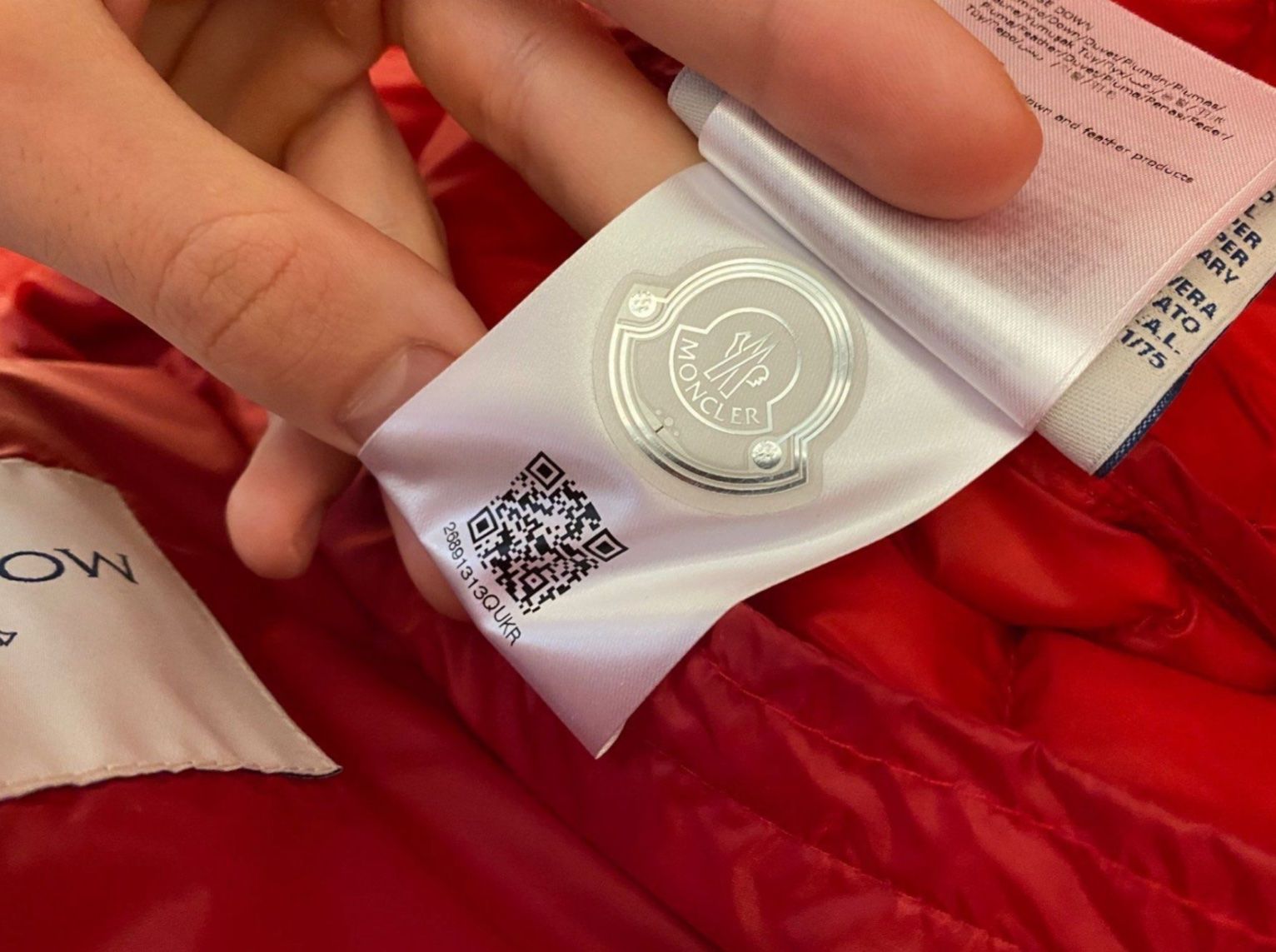 Moncler Jacken: *MONCLER* Daunen Jacke rot 40 – Gebraucht aus Pully von Surflime 6