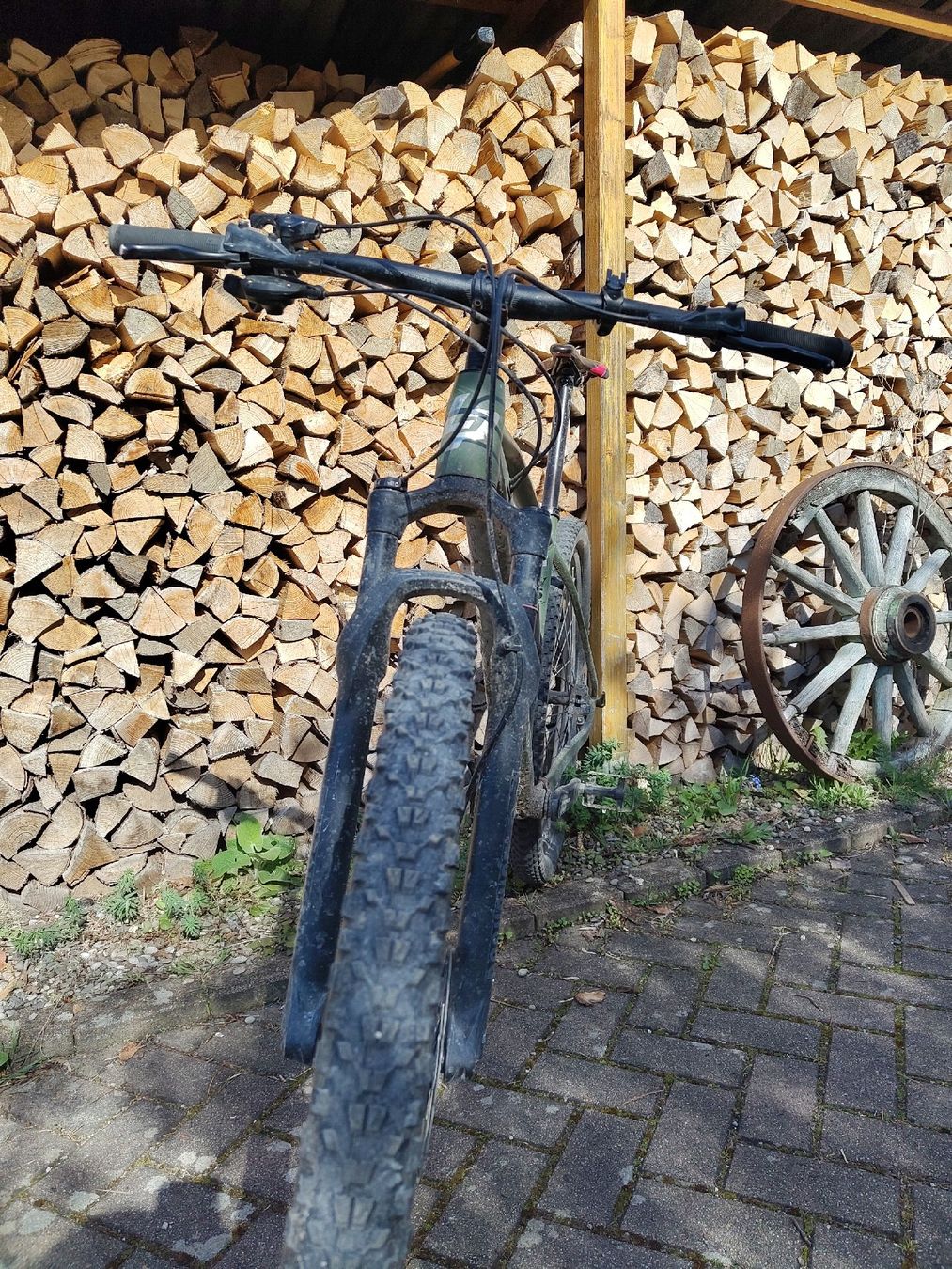 Lapierre Biciclette: VTT Lapierre pro race 4.9 L – Usato da Basel venduto da jpu_lf7s 7