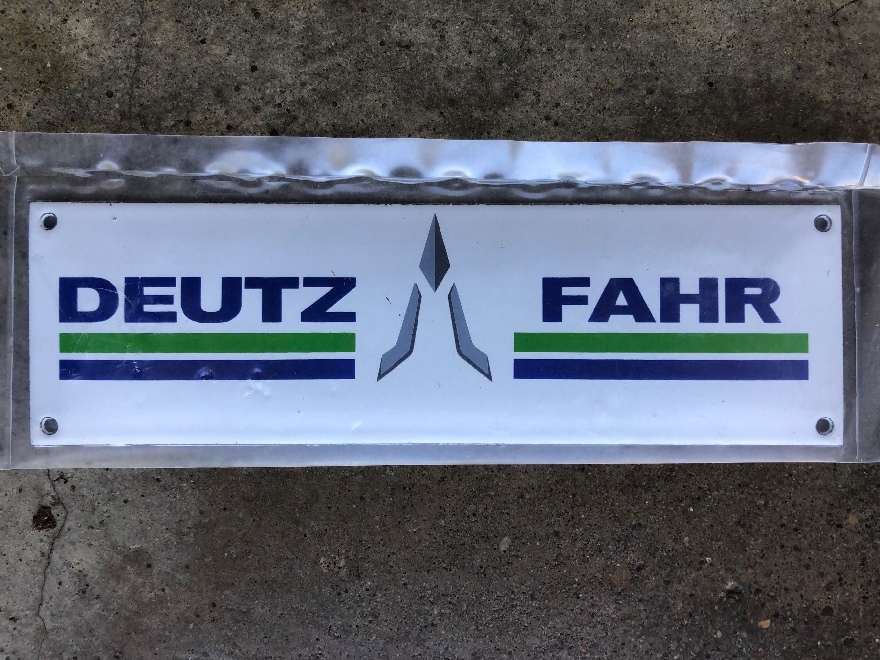 Insegne: Deutz fahr Traktor diesel schlepper – Nuovo (secondo la descrizione) da Reinach AG venduto da rares75