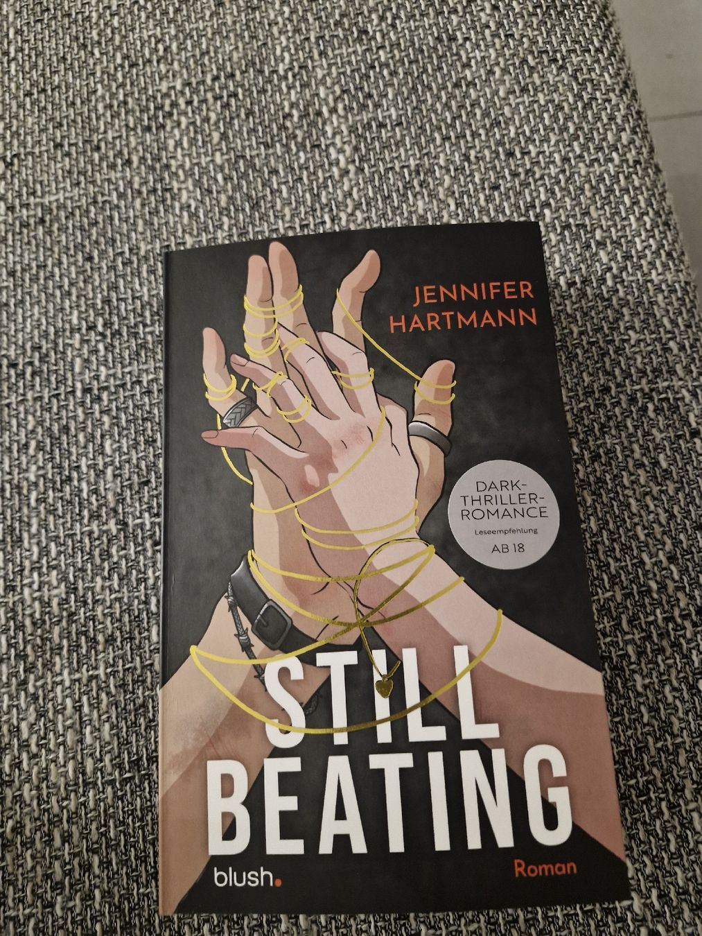 Libri: verkaufe " still beating"  – Nuovo (secondo la descrizione) da Boswil venduto da mir_z8w2