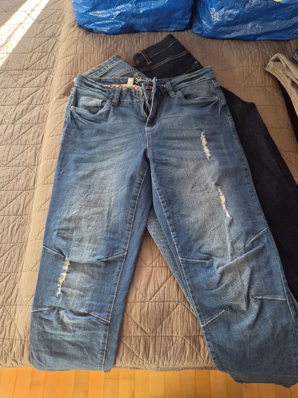 Pantaloni: Jeans Bundle – Usato da Sigriswil venduto da Aline_87 7