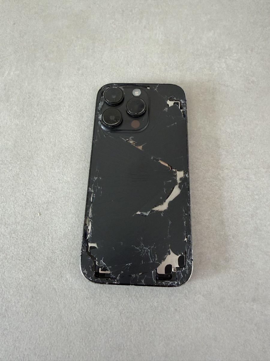 Apple Telefoni cellulari / Smartphones: Iphone 14 pro 128 gb – Usato da Niederuzwil venduto da gudi96 1