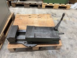 Maschinenschraubstock Mechanisch i.O. (Nur Hydraulik defekt)