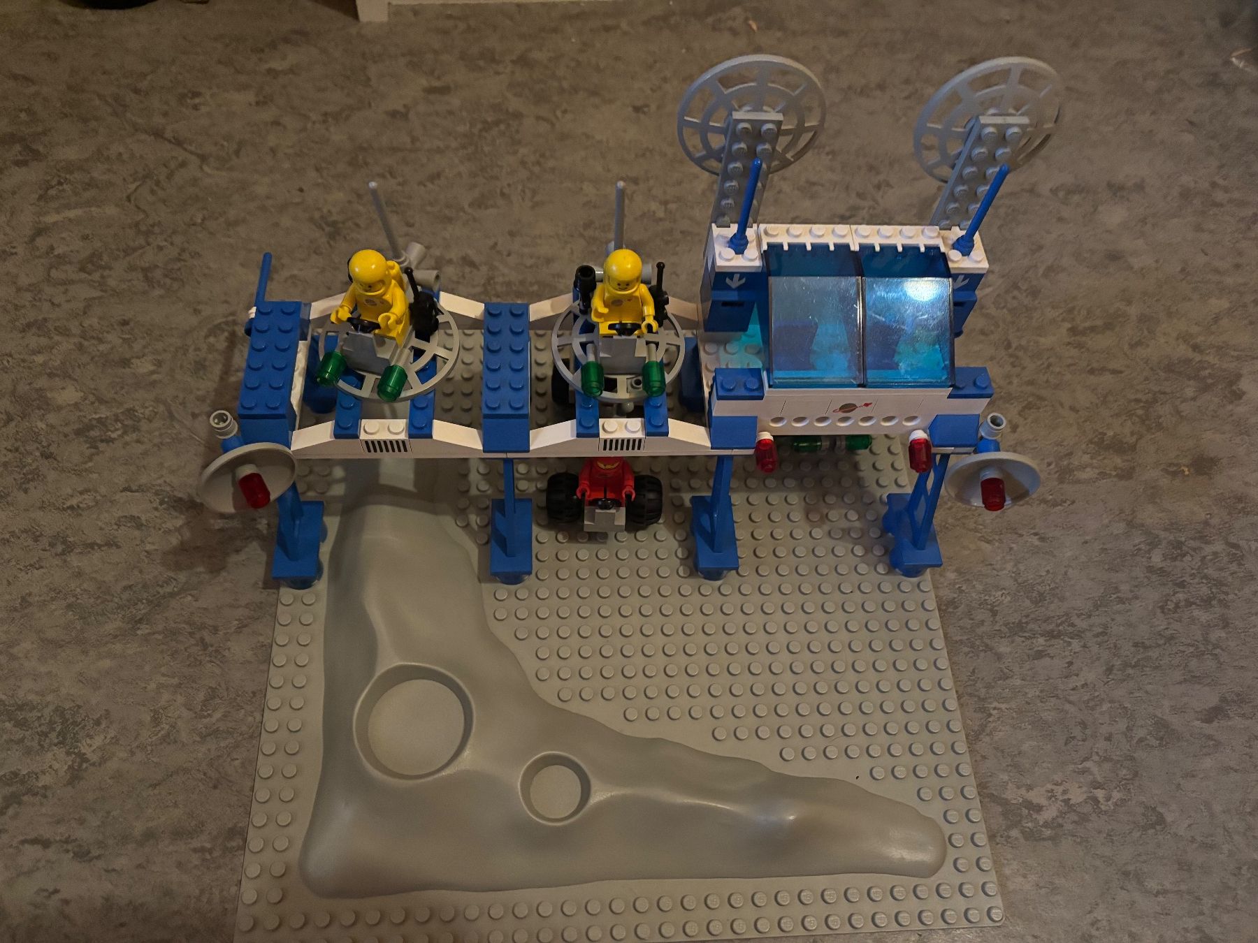 Lego Giocattoli: Lego 6930 Space Supply Station – Usato da Mamishaus venduto da Legofan78