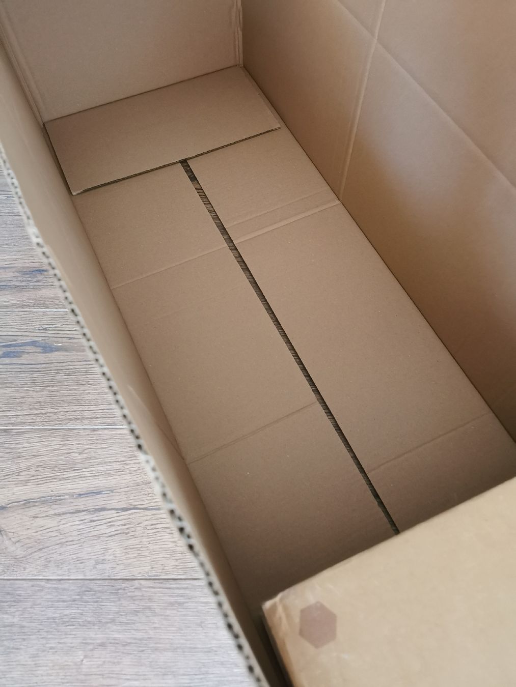 Cartoni: 8x Grosse Karton 120x42x30cm Versandkarton Umzugskarton  – Nuovo (secondo la descrizione) da Gossau ZH venduto da GDE19 6