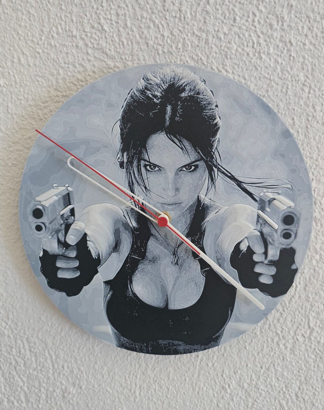 Tutte le decorazioni: Tombraider Lara Croft Wand Tisch Uhr – Nuovo (secondo la descrizione) da Winznau venduto da banditgsf 1