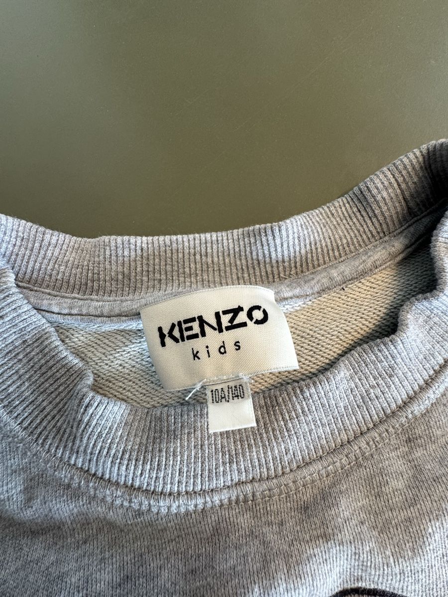 Kenzo Pulls et sweat-shirts: Kenzo Kids Pullover grau Tiger Print Grösse 10A/140 – D'occasion à Baar par sabrinas_welt 1