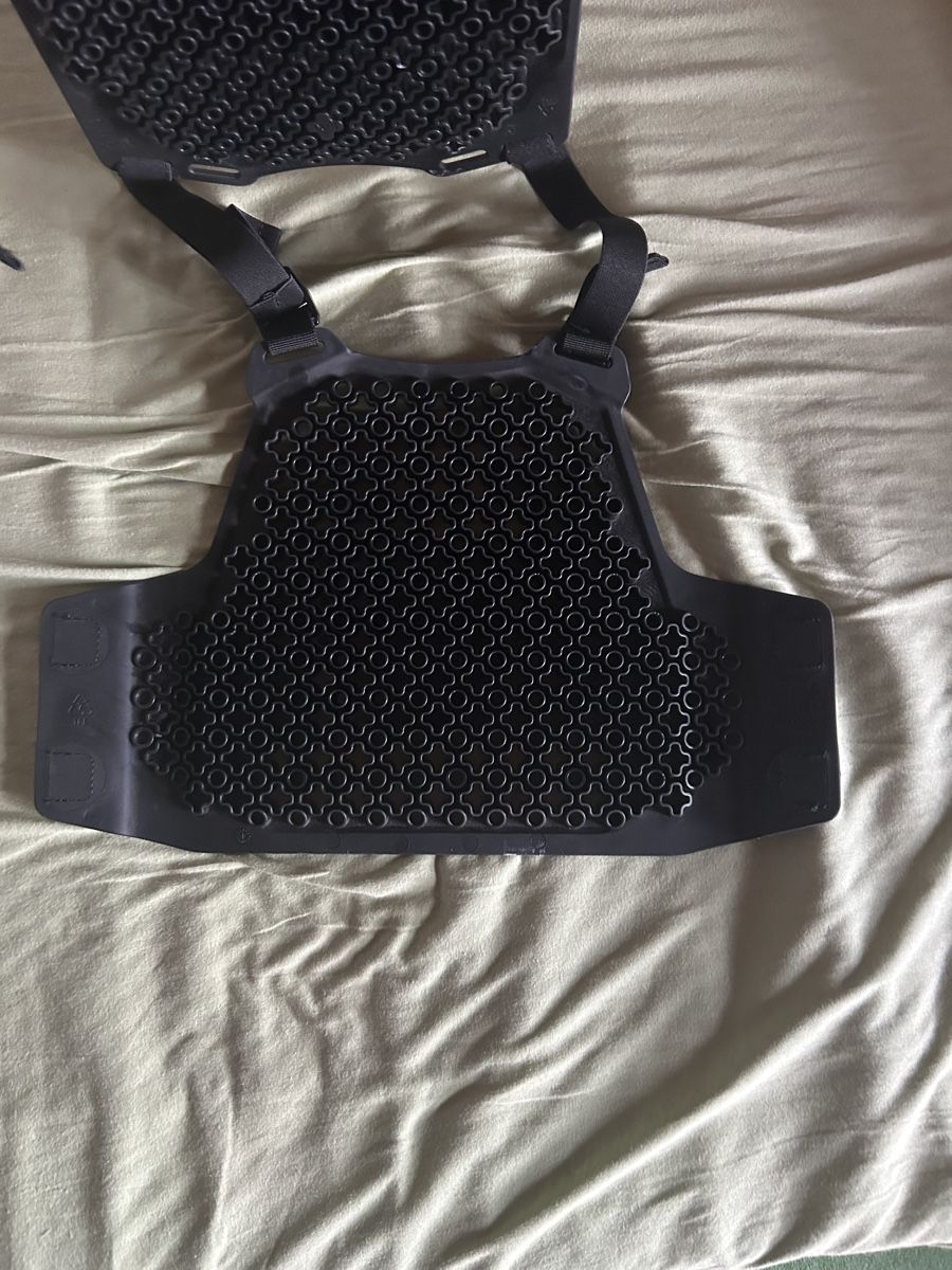 Evoc Protections: Evoc Torso Protector – Neuf (Voir description) à Freienbach par Juli4bro 2
