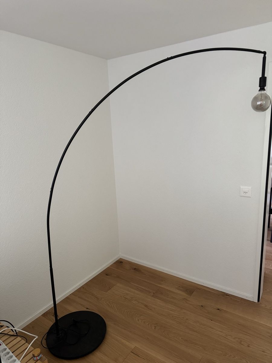 Lampen: Stehlampe inkl. Glühbirne  – Gebraucht aus Bern von joh_nqj6