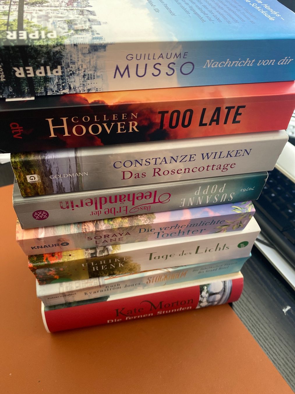 Libri: 8 Romane Schicksal,  starke Frauen – Usato da Erlinsbach SO venduto da Silverstorm 2