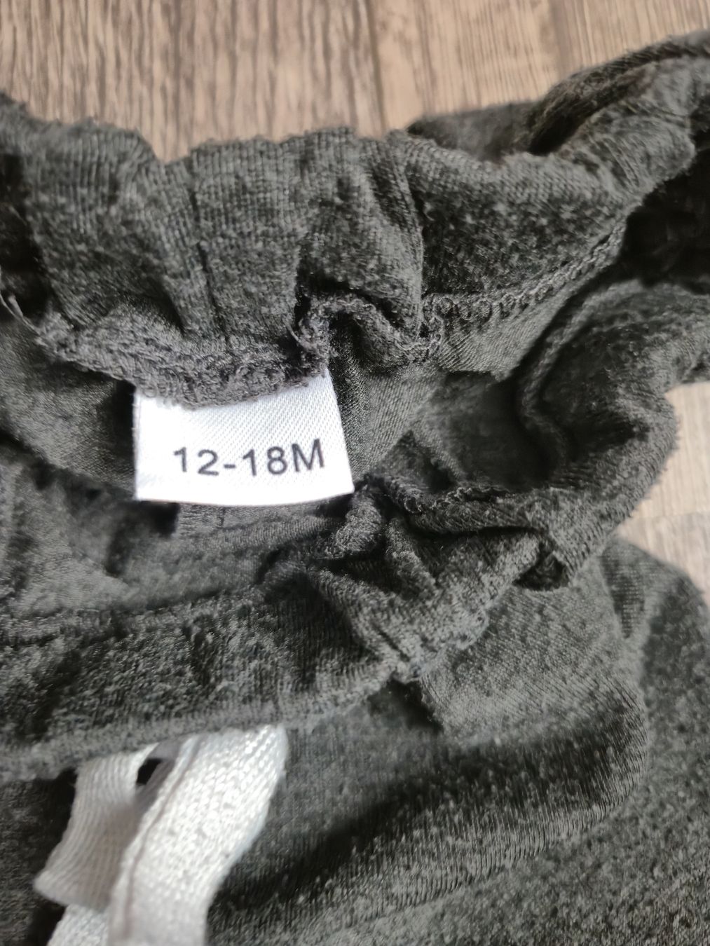 Pantaloni: Hosen Grösse 12-18Monate – Usato da Leuggern venduto da MonaM90 2