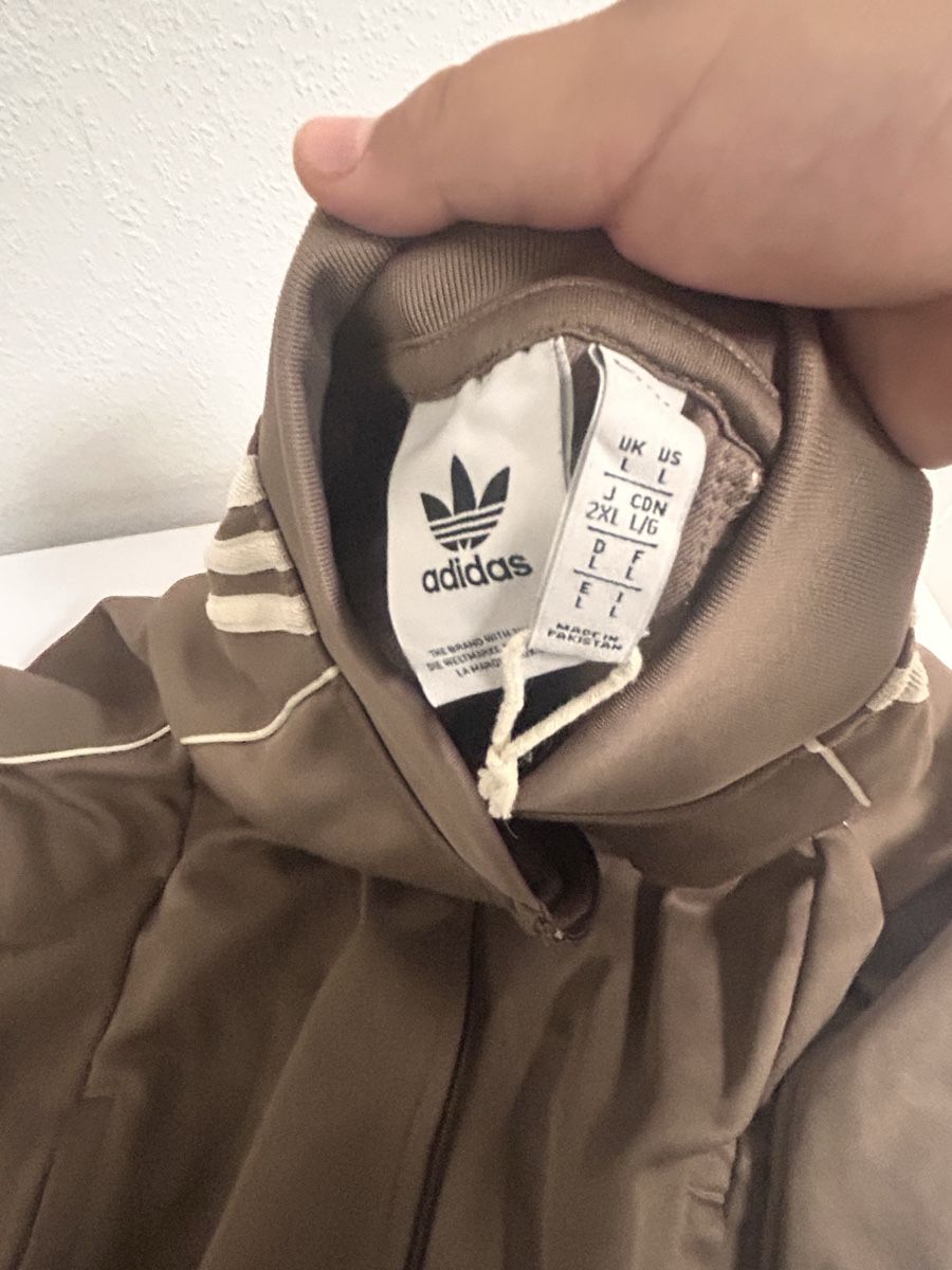 Lots de vêtements: Lot de cinq articles – D'occasion à Meyrin par ubz_72xl 3