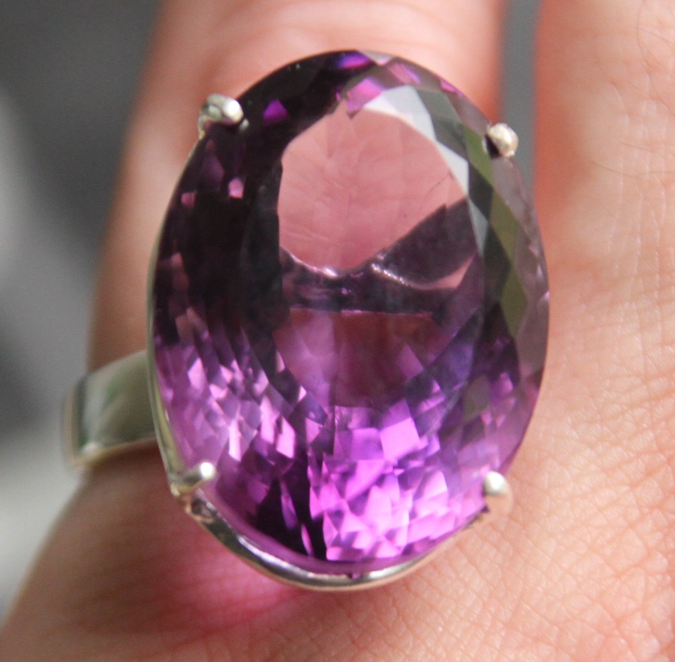 Anelli: NEU: Amethyst Ring Schmuck Grösse 57 Designerstück – Nuovo (secondo la descrizione) da Matten b. Interl venduto da EdelsteineInterlaken 2