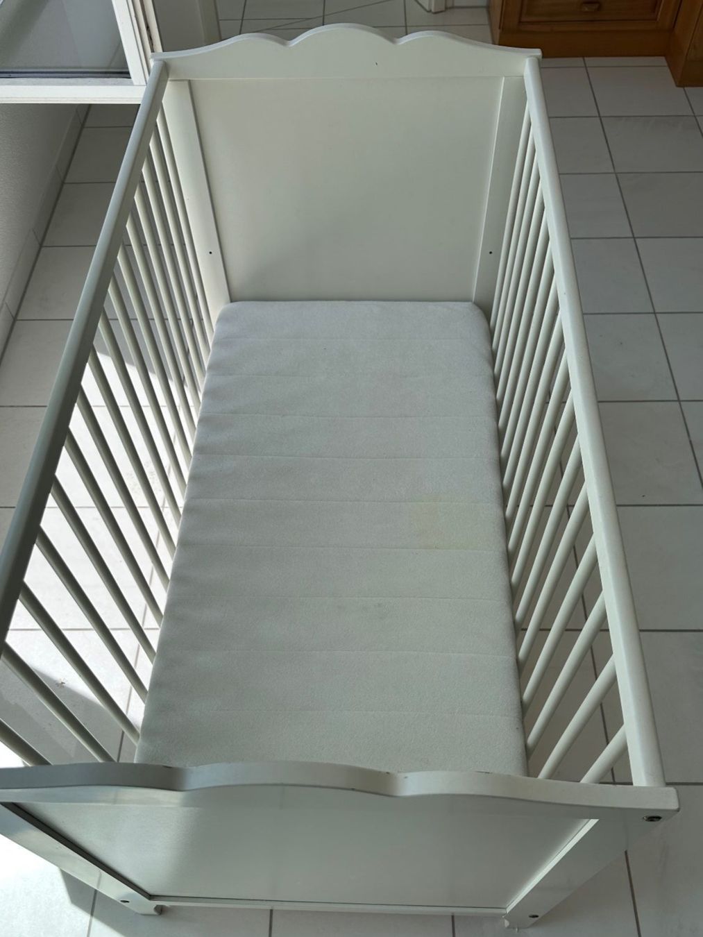 Ikea Letti: Babybett ikea mit Matratze – Usato da Eschenbach SG venduto da mic_x6cr 1