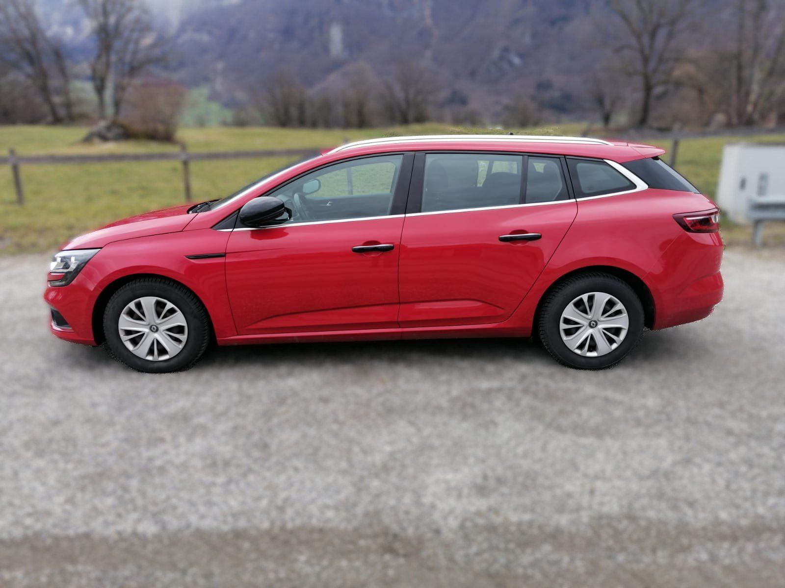 Renault Automobili: Renault Megane 1.5dci Automatic, MFK+Service  06/2026 – Usato da Frümsen venduto da jos_28f8 6