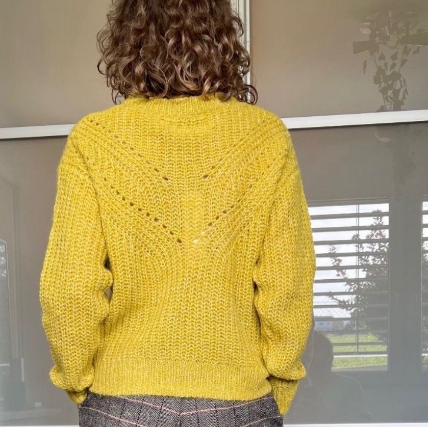 Esprit Pullover & Sweatshirts: Pull ESPRIT Jaune — Neuf — Taille S – Neu und originalverpackt aus Vuisternens-Romont von gol_xp6p 1