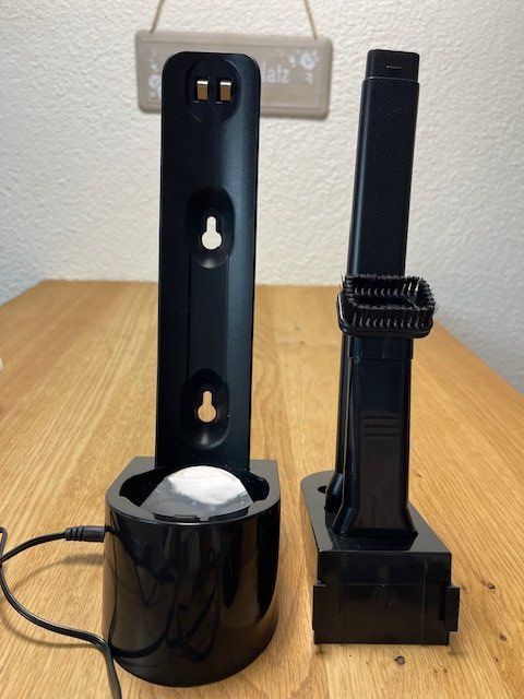 Trisa Staubsauger & Zubehör: Handstaubsauger zu  verkaufen – Gebraucht aus Malters von inf_vhj6 2